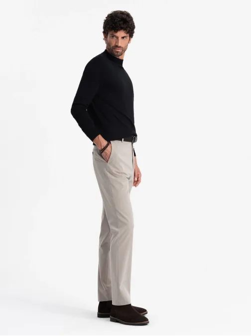 Trendy čierny polorolák V1 SWTN-0100