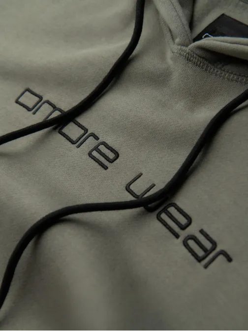 Cool khaki mikina s kapucňou a nápisom na hrudi V2 OM-SSNZ-0241