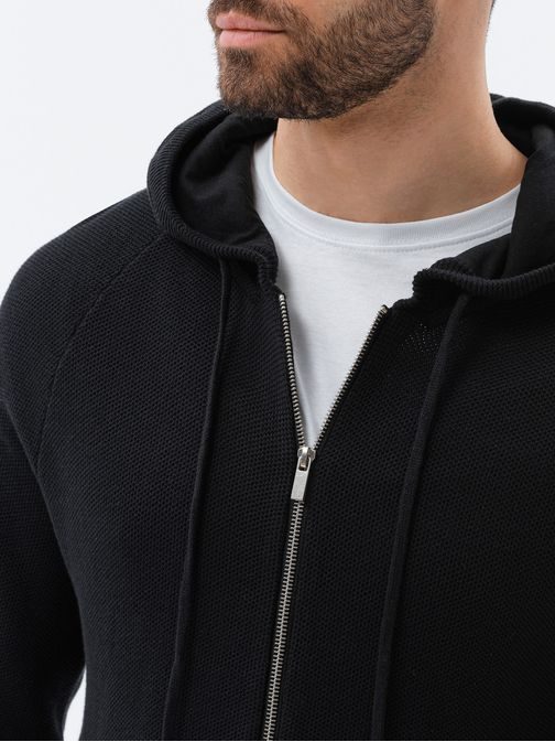 Trendový sveter na zips v čiernej farbe E186