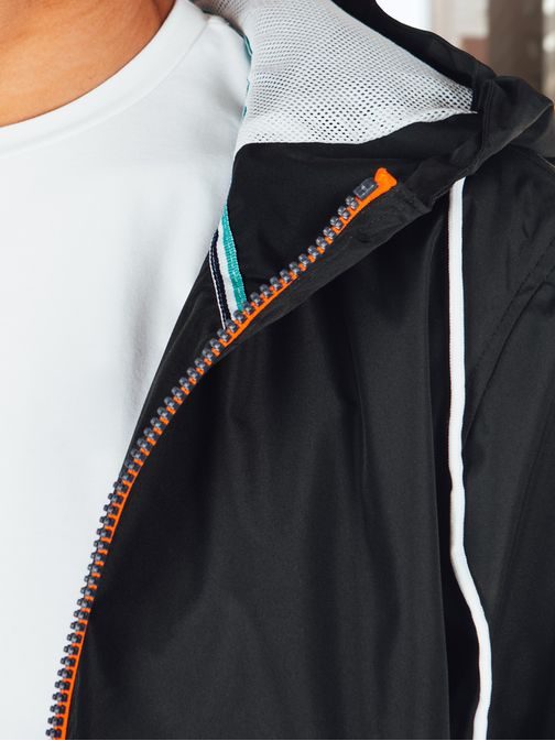 Jedinečná prechodná čierna bunda