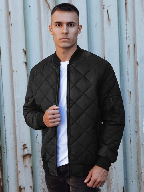 Čierna prešívaná bunda s ozdobným vreckom