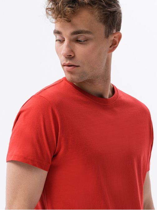 Jednoduché tričko v červenom prevedení S1370