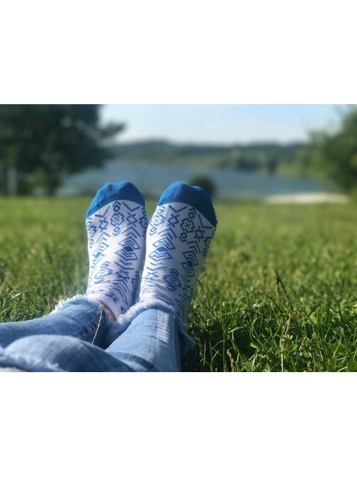 Pánske ponožky Čičmany členkové modré