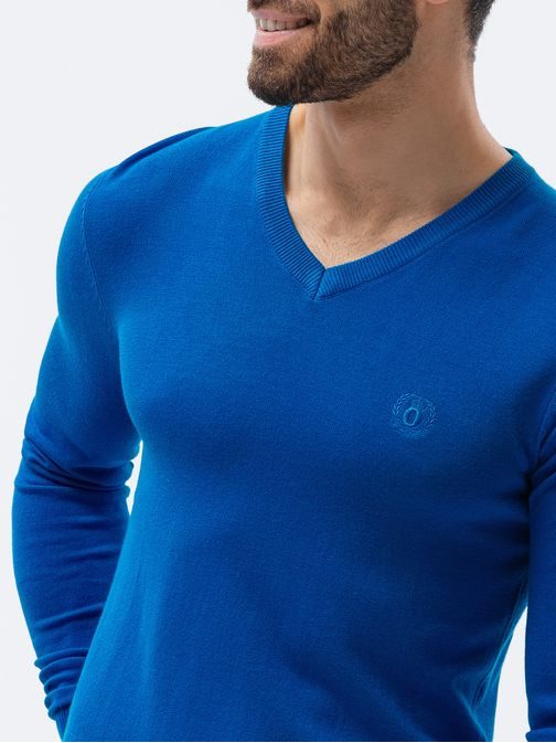 Modrý sveter s véčkovým výstrihom E191