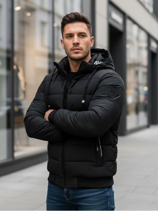 Nadčasová čierna zimná bunda s kapucňou