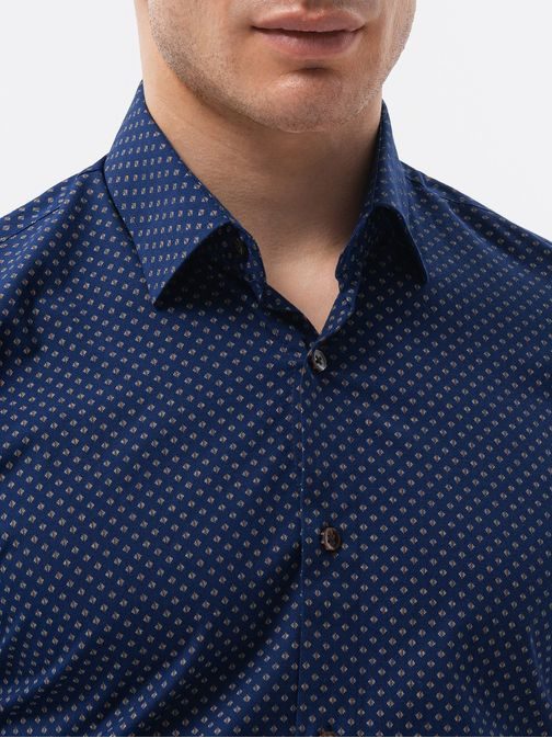 Granátová košeľa s decentným vzorom K606