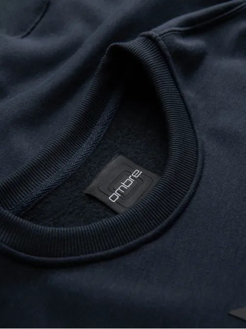 Klasická tmavo modrá mikina s nápisom V3 SSPS-0181