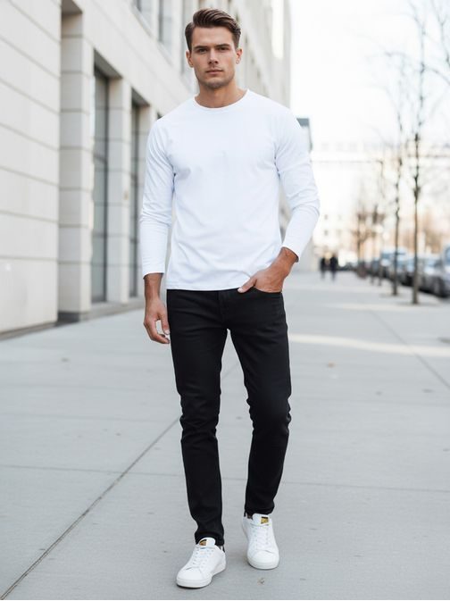 Základné biele tričko s dlhým rukávom