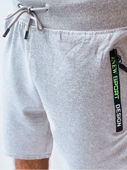 Úžasné pánske kraťasy v sivej farbe
