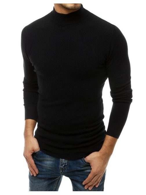 Hrejivý čierny sveter