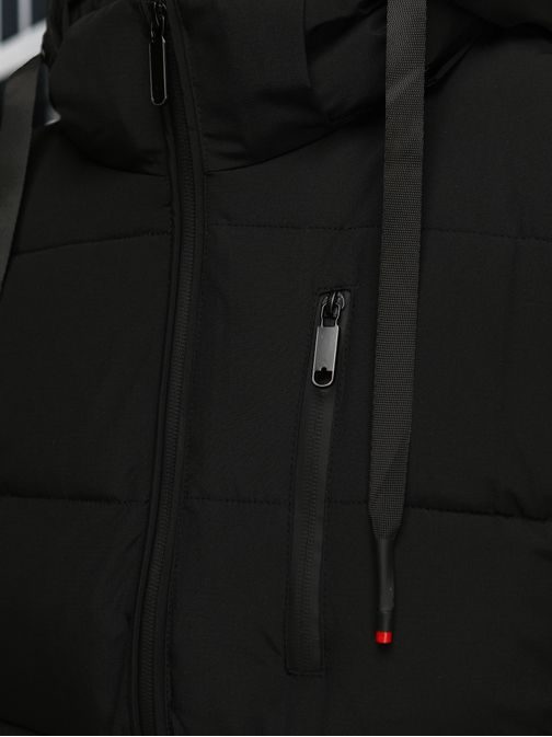 Trendy čierna bunda na zimu s kapucňou