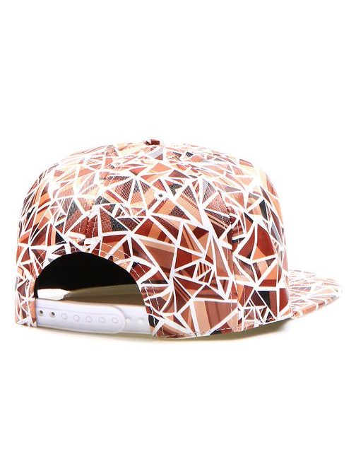 Cool hnedý snapback s geometrickým vzorom