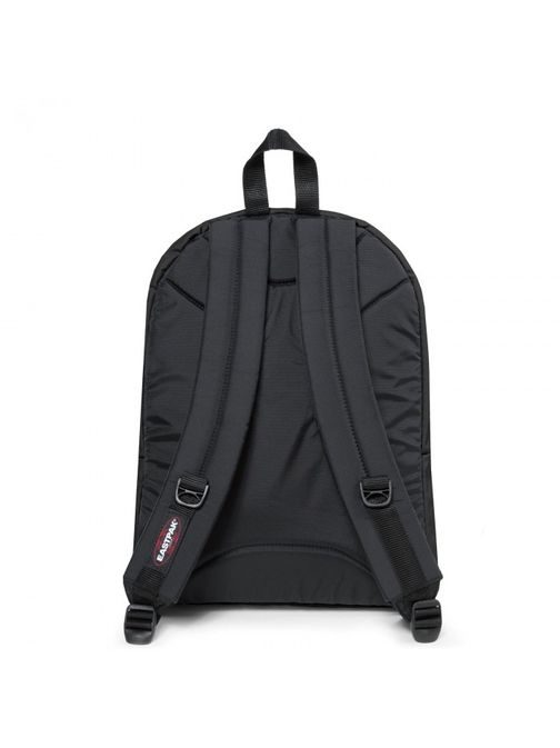 Ruksak v čiernej farbe EASTPAK PINNACLE