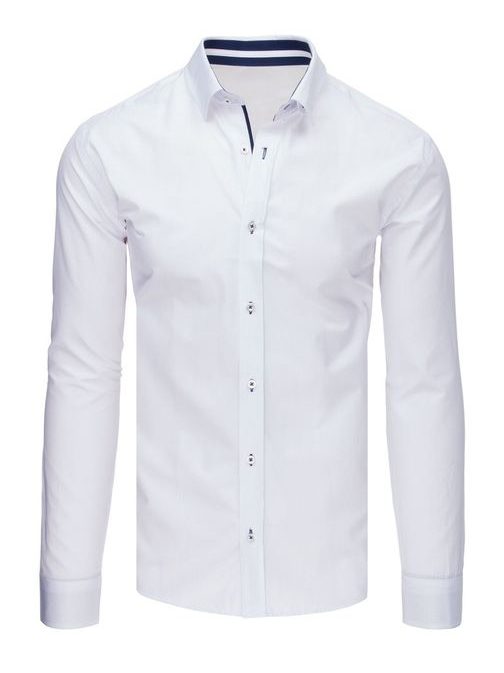 Atraktívna biela vzorovaná košeľa