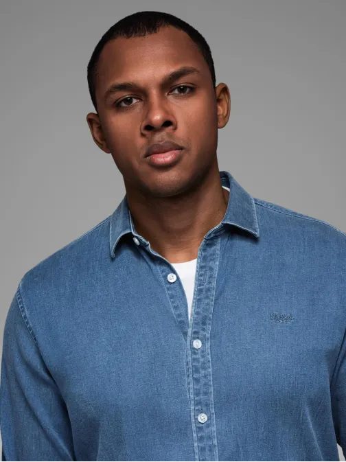 Trendy modrá rifľová košeľa s logom V2 SHDS-0180