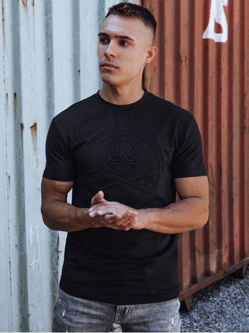 Čierne tričko s krátkym rukávom so vzorom