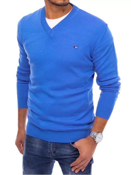 Nebesky modrý sveter s véčkovým výstrihom