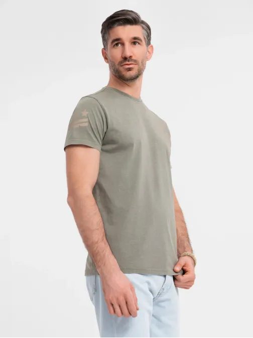 Pánske olivové tričko s trendy nápisom V2 TSFP-0225