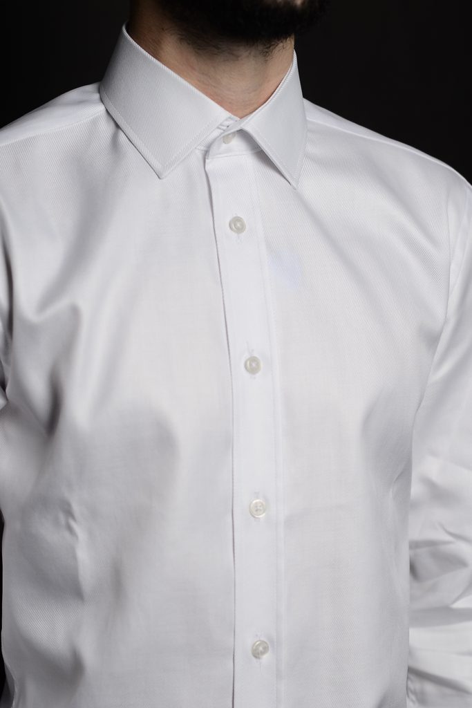 Sněhově bílá, svatební pánská košile ze 100% bavlny | BeJager®