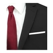 Bílá košile a pletená červená kravata