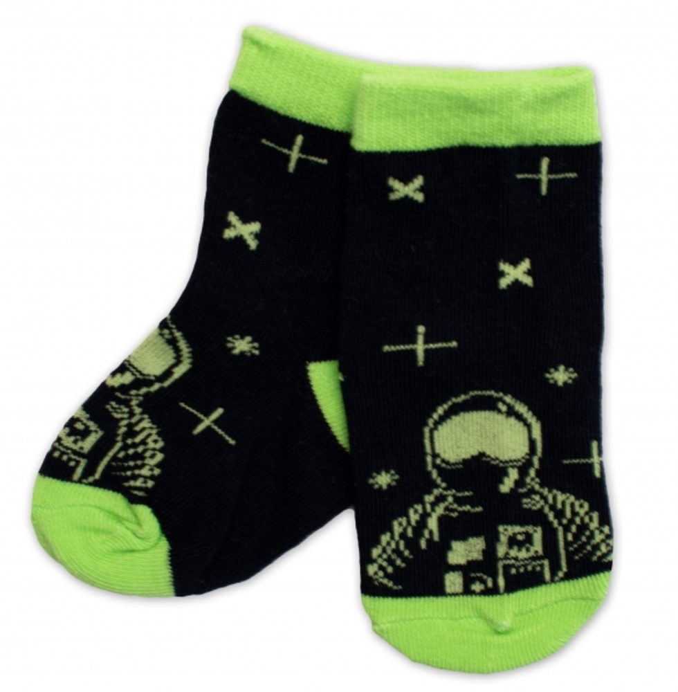 BN Dětské bavlněné ponožky Kosmonaut - černé - 19-22