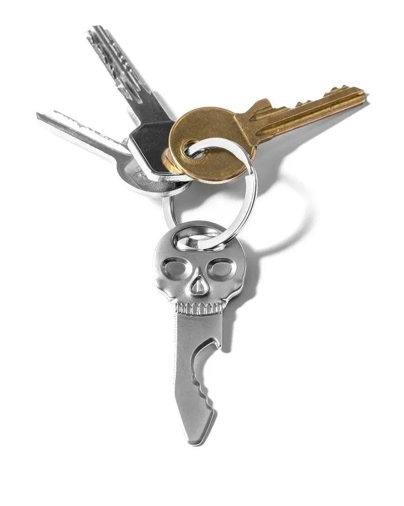 Přívěsek na klíče otvírák - lebka