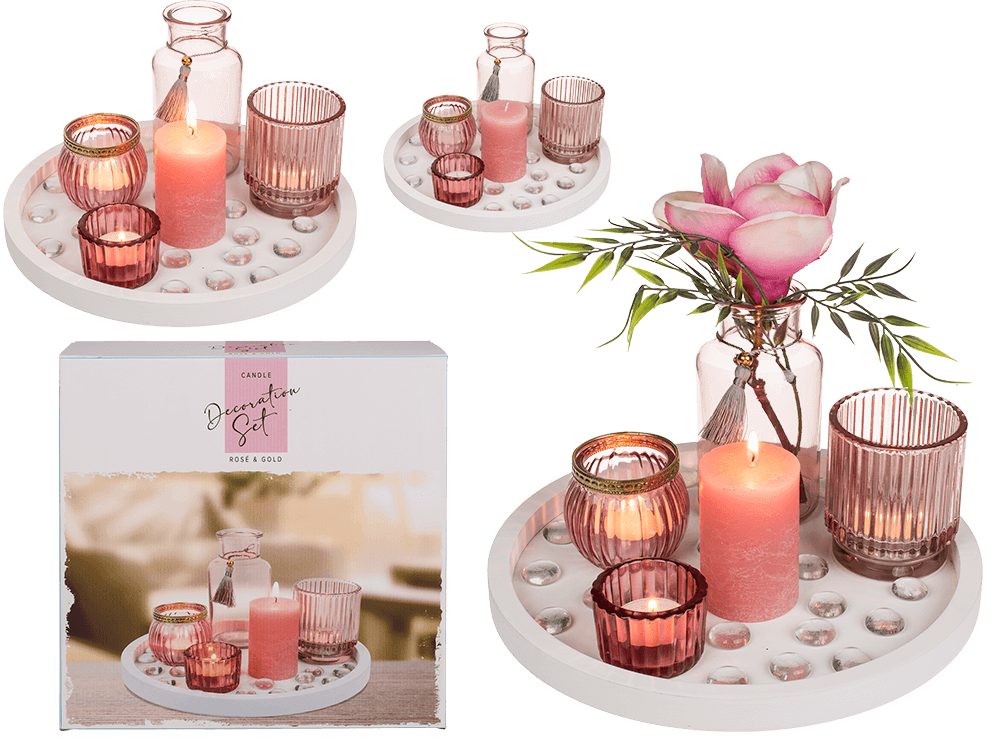 Popron.cz Bílý dřevěný tác se svíčkami - se sloupovou svíčkou, skleněná váza, 3 skleněné svícny na čajové svíčky, 3 čajové svíčky, skleněné dekorační kameny, Průměr: cca 22 cm, v dárkové krabičce. Cena za 1ks.