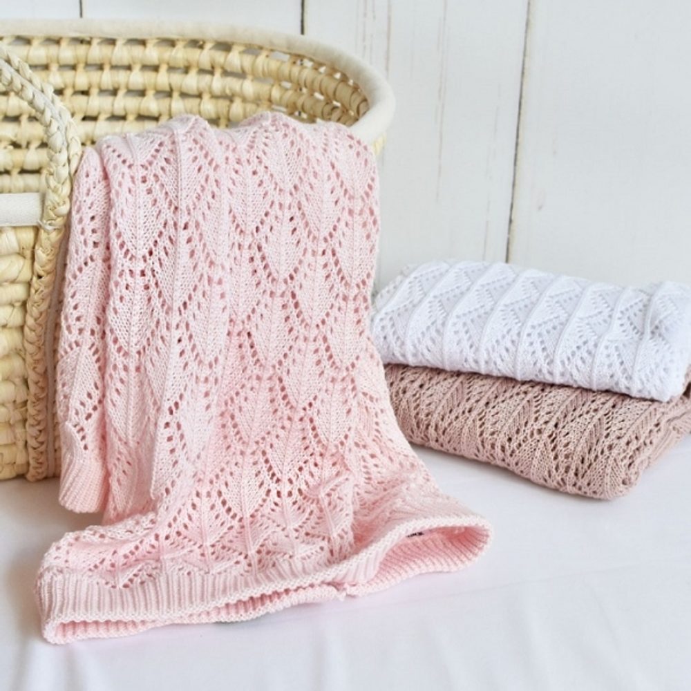 Baby Nellys Luxusní bavlněná háčkovaná deka, dečka. ažurková LOVE, 75x95cm - světle růžová