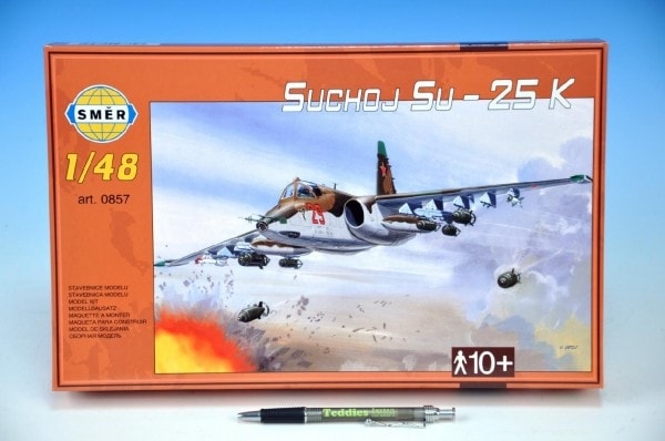 Směr Model Suchoj SU-25 K 1:48 v krabici 35x22x5cm