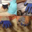 Gumová rukavice pro vyčesávání zvířat