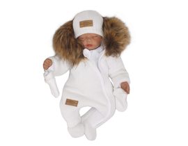 Z&amp;Z Zimní kombinéza s kapucí a kožešinou + rukavičky, bílá, vel. 62