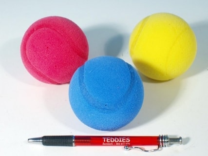 Soft míč na soft tenis pěnový průměr 6cm asst 3 barvy