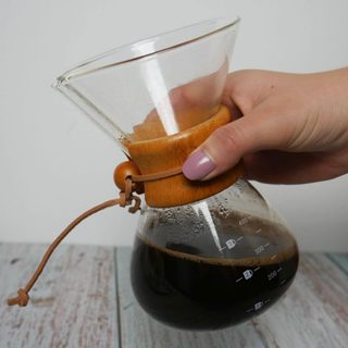 Čajník na prekapávanú kávu