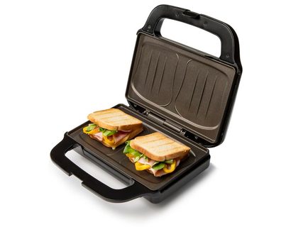 Sendvičovač na 2 XL sendviče - nerez - DOMO DO9195C, Príkon: 900W, nerez