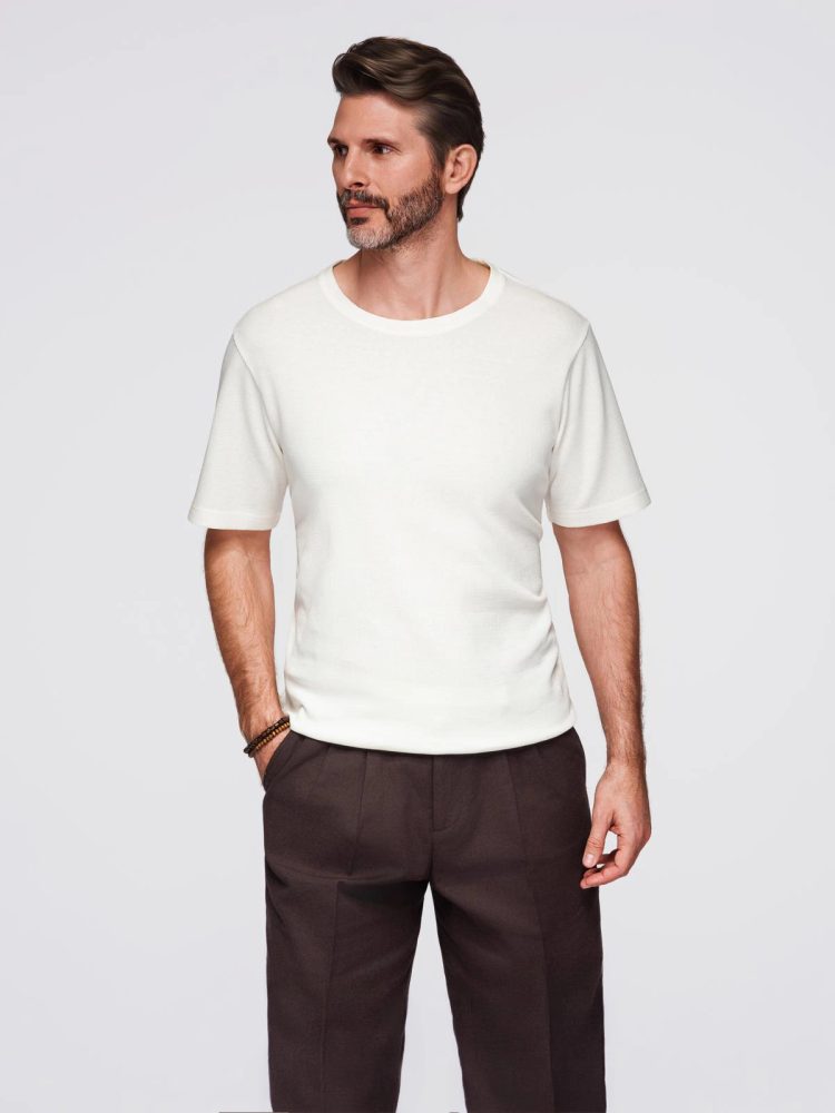 Levně Ombre Clothing Pletené bílé pánské tričko V1 TSCT-0197