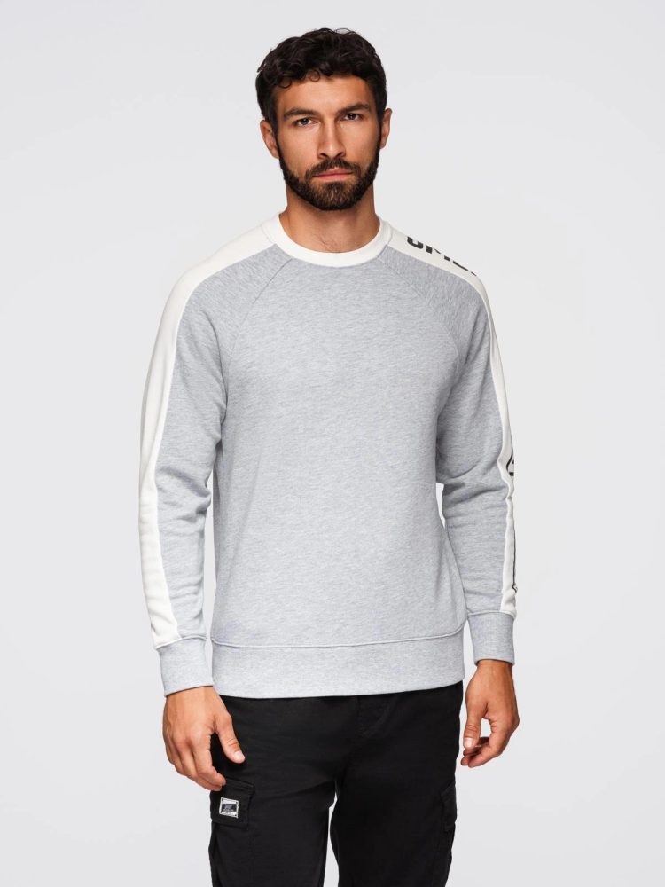 Levně Ombre Clothing Módní šedá mikina s kapucí a ozdobnými rukávy V2 OM-SSNZ-0200