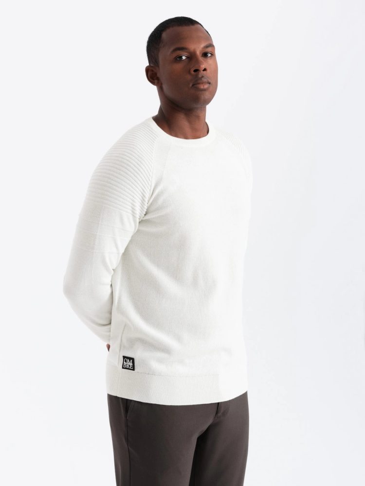 Levně Ombre Clothing Moderní bílý pánský svetr V1 SWSW-0144
