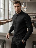 Nadčasová černá pánská košile s límečkem