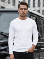Základní bílé tričko s dlouhým rukávem