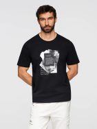 Černé pánské tričko s moderním potiskem V1 TSPT-0261