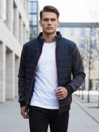 Přechodná granátová bunda bez kapuce