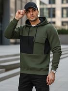 Zajímavá khaki mikina s kapsou a s kapucí