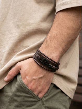 Bílá pánská košile slim fit s originálním vzorem