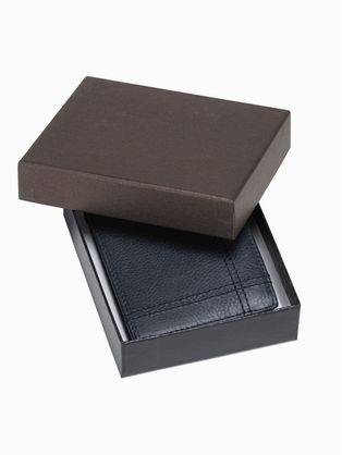 Černá kožená peněženka s přezkou Wild