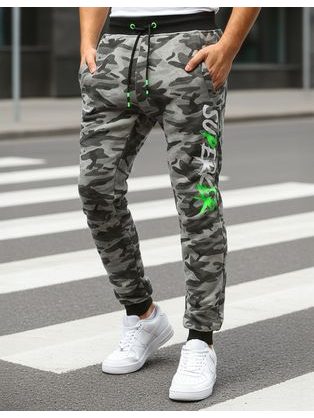 Světle šedé maskáčové tepláky s potiskem