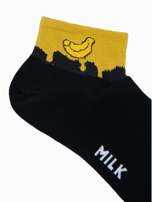 Originální dámské ponožky v černé barvě Banán ULR104