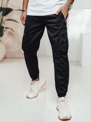 Moderní černé kapsáčové jogger kalhoty