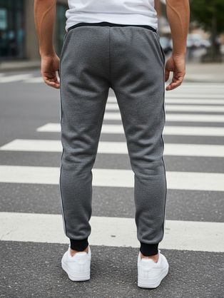 Modré tepláky s kontrastními pruhy