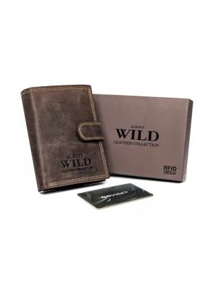 Hnědá pánská peněženka Always Wild s přezkou