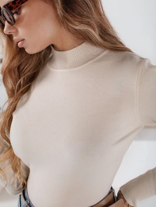 Jednobarevný dámsky polorolak v barvě ecru TARLENA